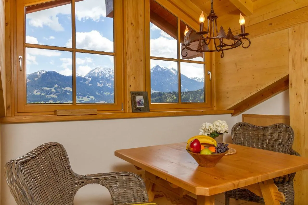 Ferienwohnungen Alpentraum - Landhaus Obermaiselstein